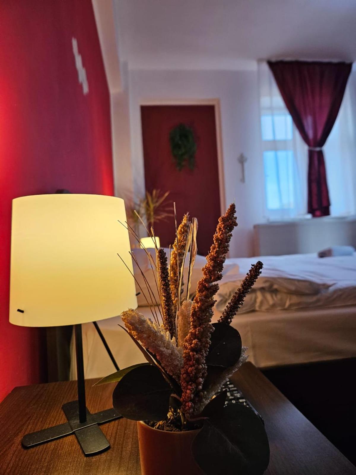 Apartment Zarnesti City Centre Vmp Free Parking Buitenkant foto